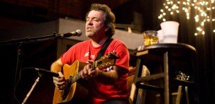 Joe Pernice @ Iota