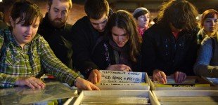 Crate Digging at the D.C. Record Fair