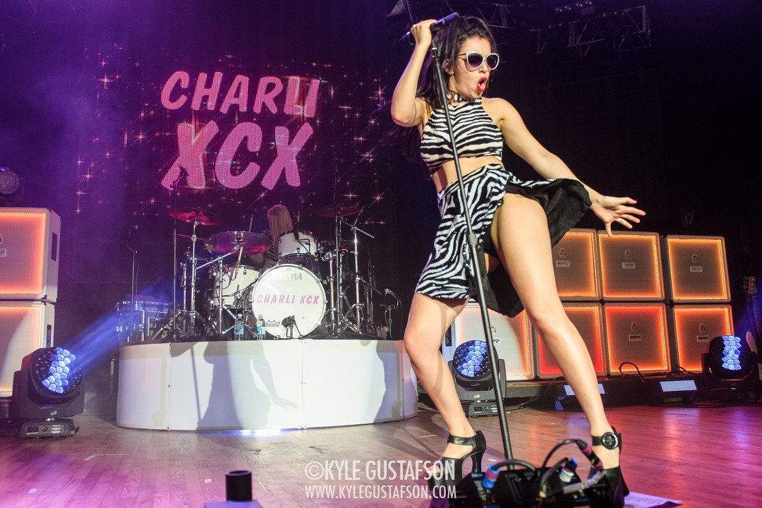 Charli XCX Performs at the 2015 Sweetlife Festival